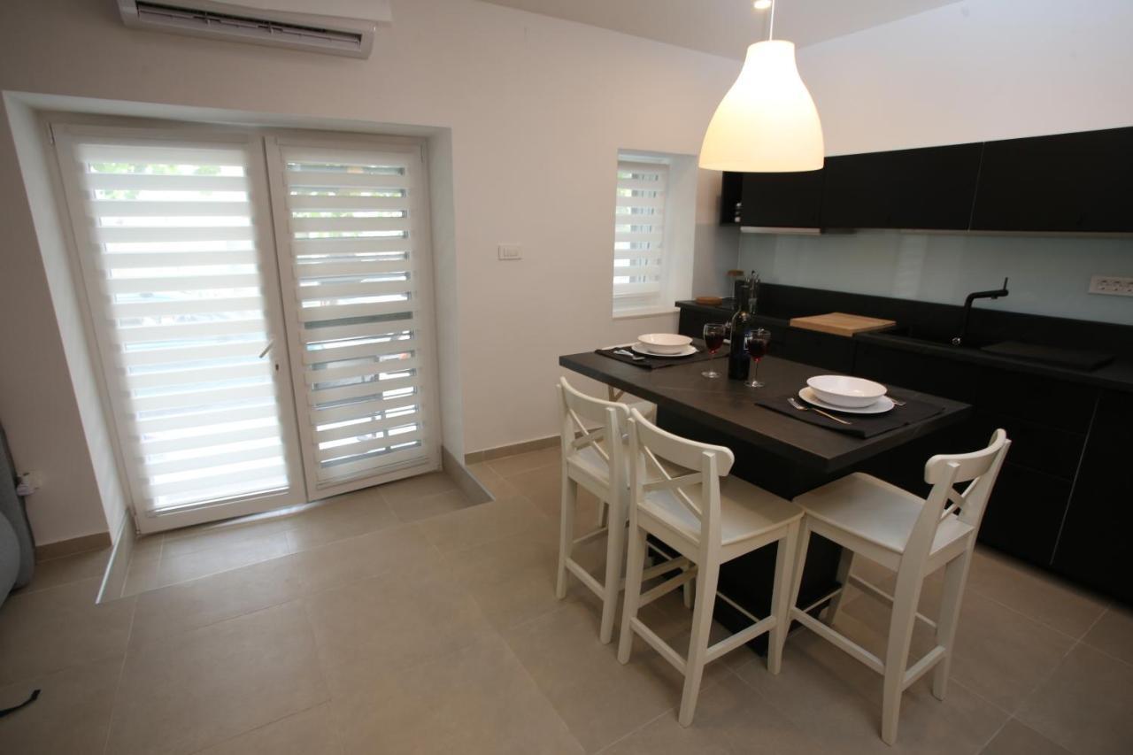 Apartmani Tri Bunje Tribalj المظهر الخارجي الصورة
