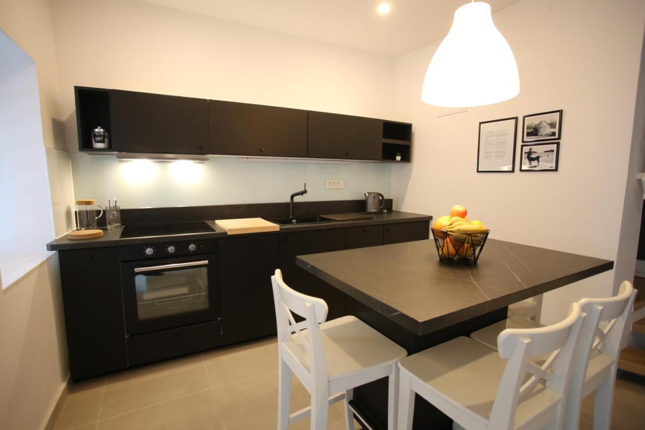 Apartmani Tri Bunje Tribalj المظهر الخارجي الصورة
